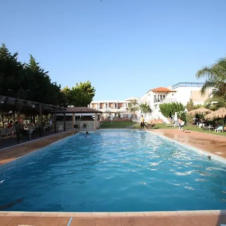 Iria Beach Ξενοδοχείο