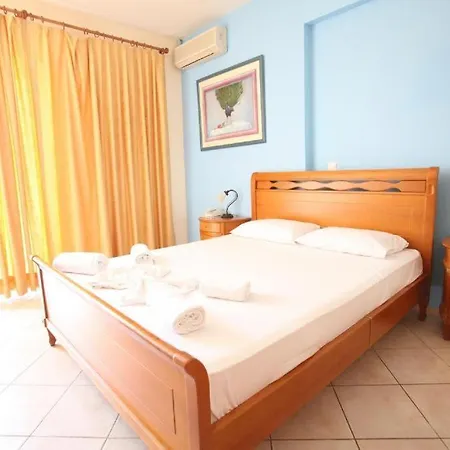 Отель Iria Beach Ирия
