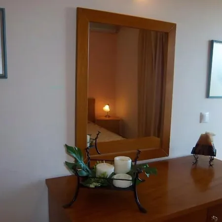 Iria Beach Ξενοδοχείο